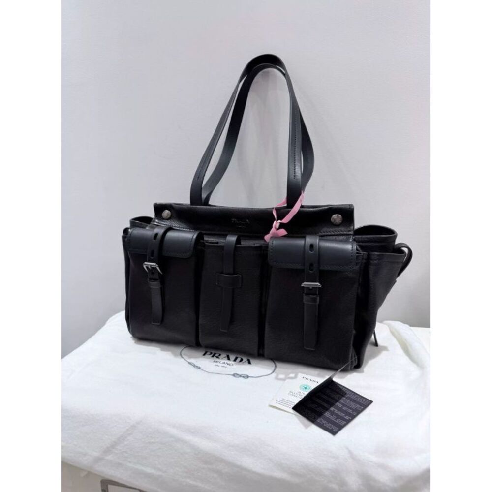 Prada Women Pre-Loved Bag Very Good Condition - Picture 3 of 7